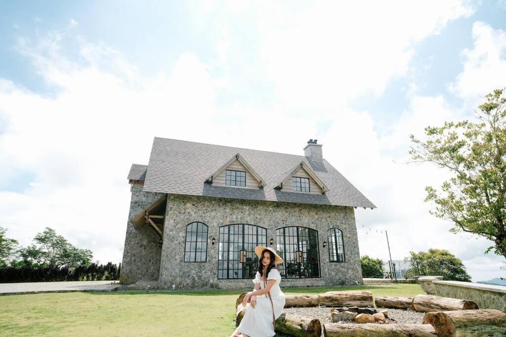 The Old Country Stone House Villa Cebu Exterior foto